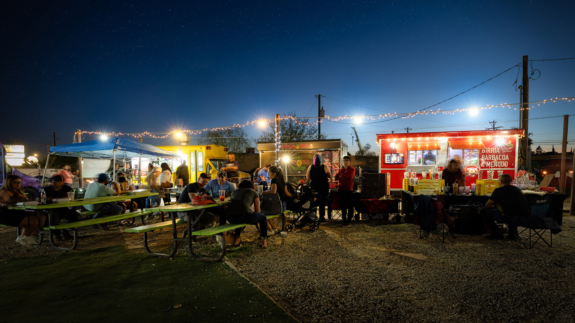 Food Truck Court